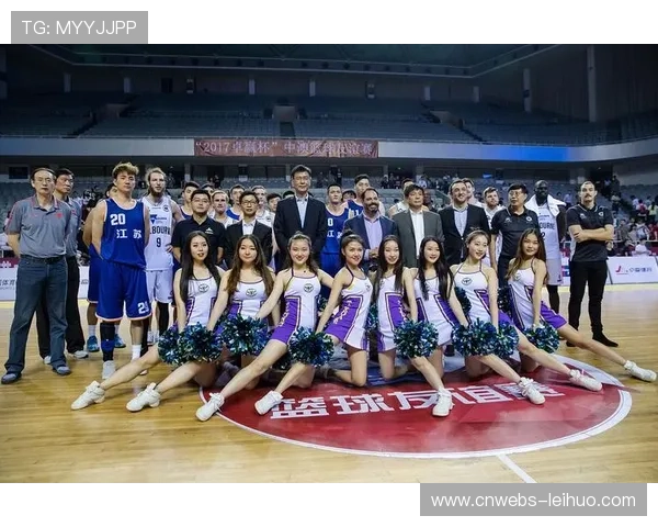 多支WNBA球队举办青少年篮球训练营，发掘培养女篮后备人才